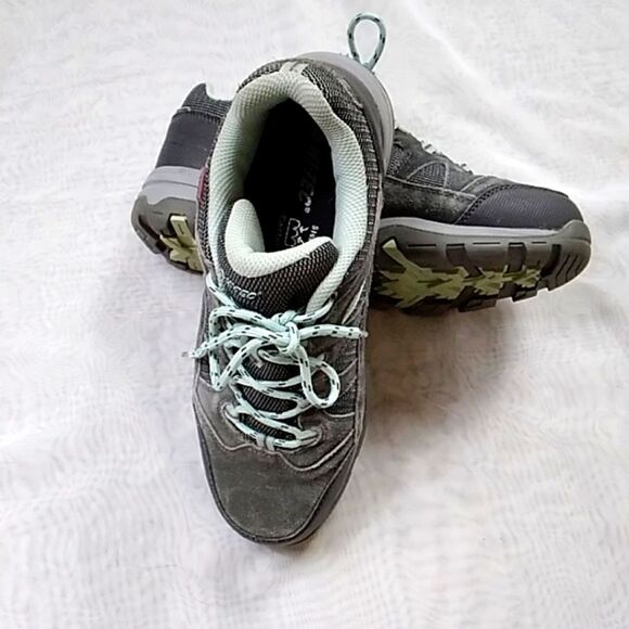 HI TEC WATERPROOF HIKING WOMEN'S SHOES SIZE 8.5 - Picture 6 of 11